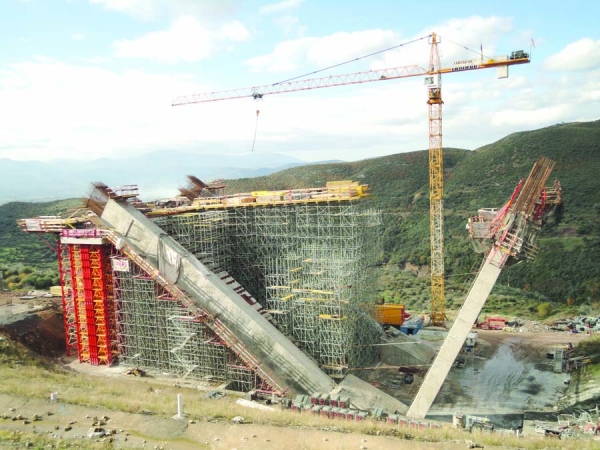 Εντός του 2013 και ο Περιφερειακός: Το φθινόπωρο η γέφυρα στο Παραδείσια - Τσακώνα