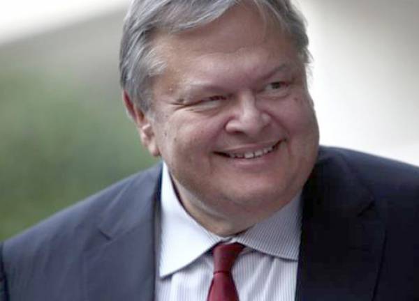 Διακοπές και συναντήσεις Βενιζέλου στην Καλαμάτα