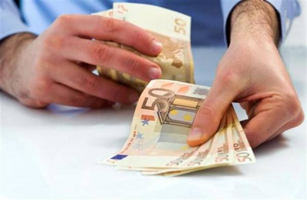 Ξεκινά η καταβολή του επιδόματος των 586 ευρώ στο Δήμο Καλαμάτας