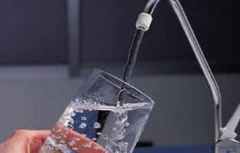 Ακατάλληλο για οικιακή χρήση το νερό στο Ναύπλιο!