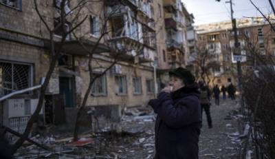 Ουκρανία: Μαίνονται οι μάχες σε πολλές πόλεις - Οι Ρώσοι "θα πάρουν" το Κίεβο, λέει ο Καντίροφ