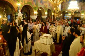 Πολυαρχιερατικός Εσπερινός στην Πύλο για την Παναγία Μυρτιδιώτισσα (φωτογραφίες)