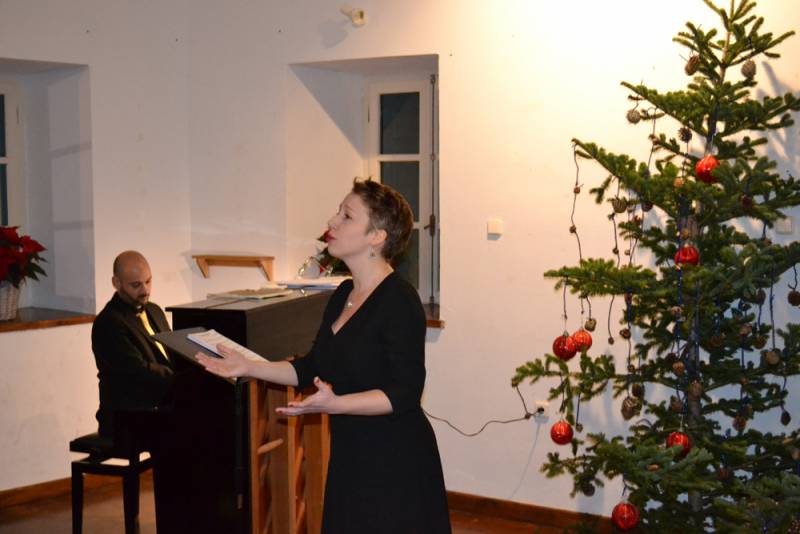 Καθήλωσε το κοινό της Κυπαρισσίας η φωνή της Anna Maier