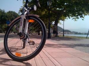 Καθημερινά κάνουν "φτερά" ποδήλατα στην Καλαμάτα