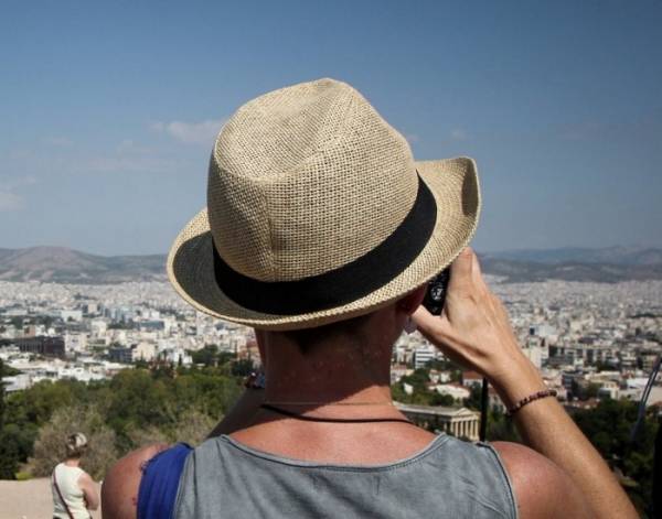 Πενιχρές οι εισπράξεις από τον τουρισμό στην Πελοπόννησο