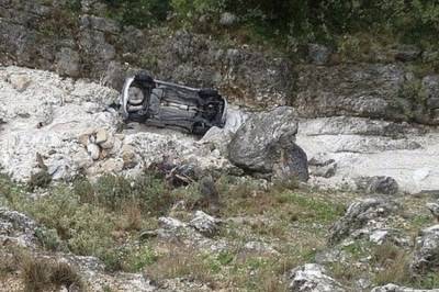 "Βουτιά" θανάτου για 55χρονο στη Γορτυνία: Έπεσε με το Ι.Χ. του σε γκρεμό