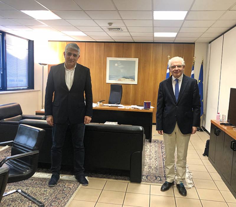 Καφαντάρης με Βορίδη - Λυκουρέντζο για τις ζημιές στις ελιές