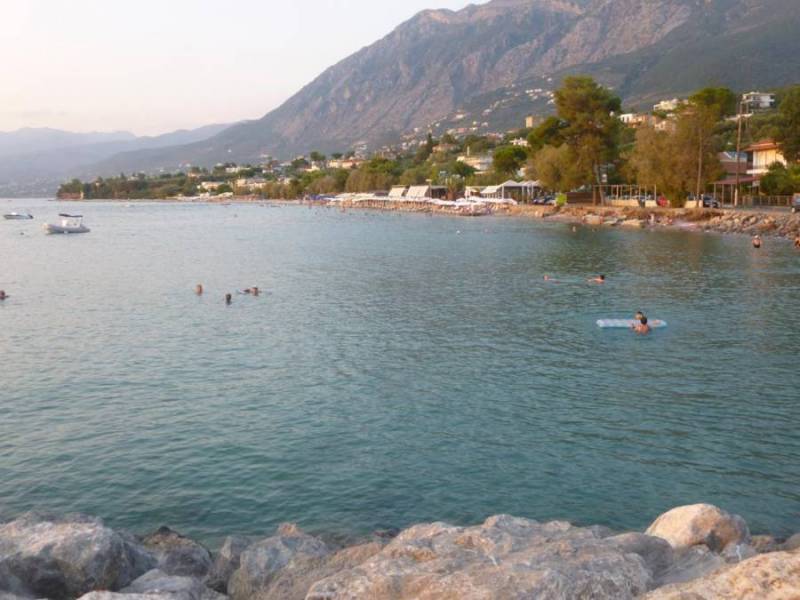 Αθώωση Τατούλη για επέμβαση στον αιγιαλό στη Μικρή Μαντίνεια