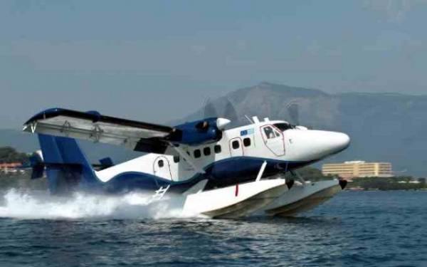 Η ανάπτυξη δεν θα έρθει με υδροπλάνο