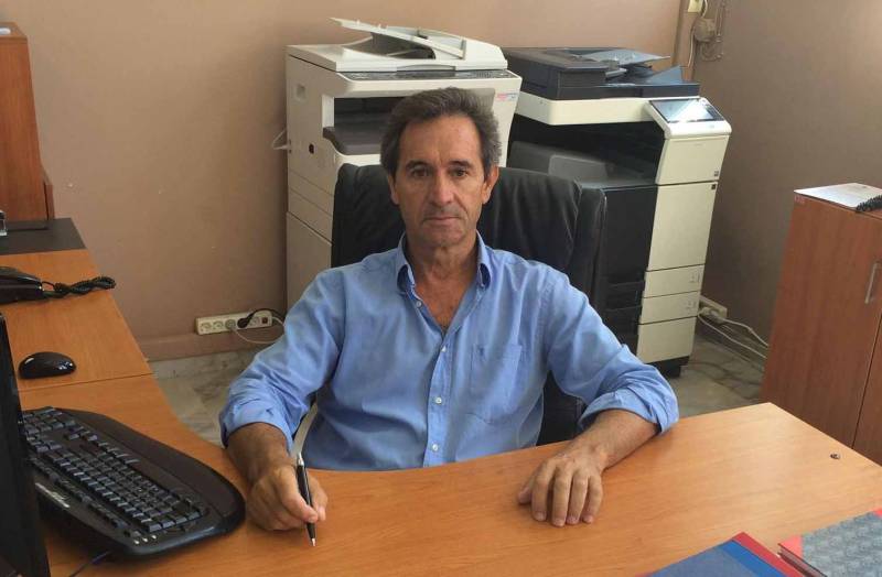 Συνταξιοδοτήθηκε ο διευθυντής του Λυκείου Κυπαρισσίας