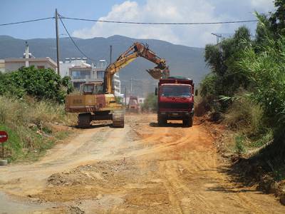 Εργασίες διάνοιξης της οδού Λήμνου