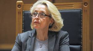 "Ταπεινά φιλοδωρήματα" τα αναδρομικά σε 36 δόσεις λένε οι δικαστές