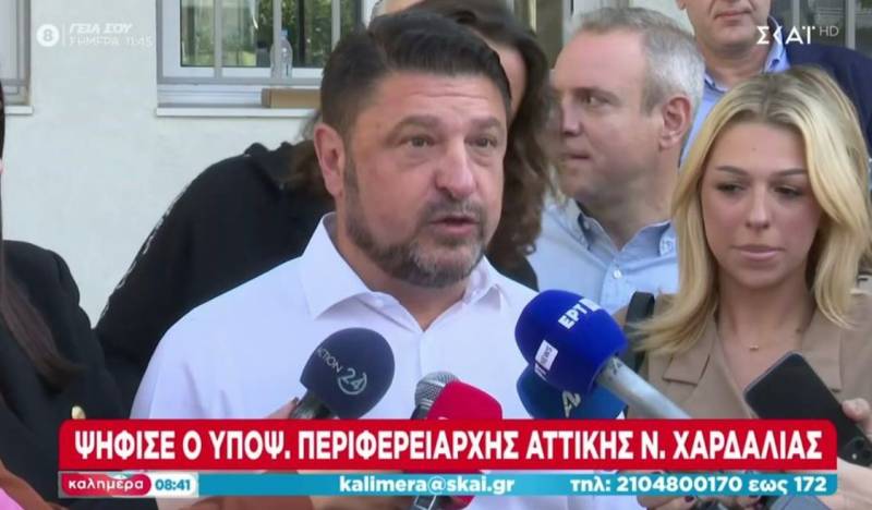 Αυτοδιοικητικές εκλογές: Ψήφισε ο υποψήφιος Περιφερειάρχης Αττικής Νίκος Χαρδαλιάς (Βίντεο)