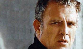 Πασχάλης Τσαρούχας: "Το βιβλίο φτιάχνεται μέσα στο μυαλό μου και όταν έρθει η στιγμή βγαίνει όλο μαζί"