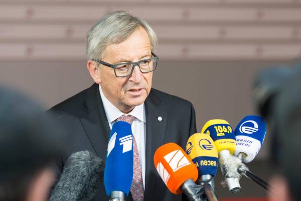 Γιούνκερ: "Καλή βάση για πρόοδο οι νέες προτάσεις της ελληνικής κυβέρνησης"