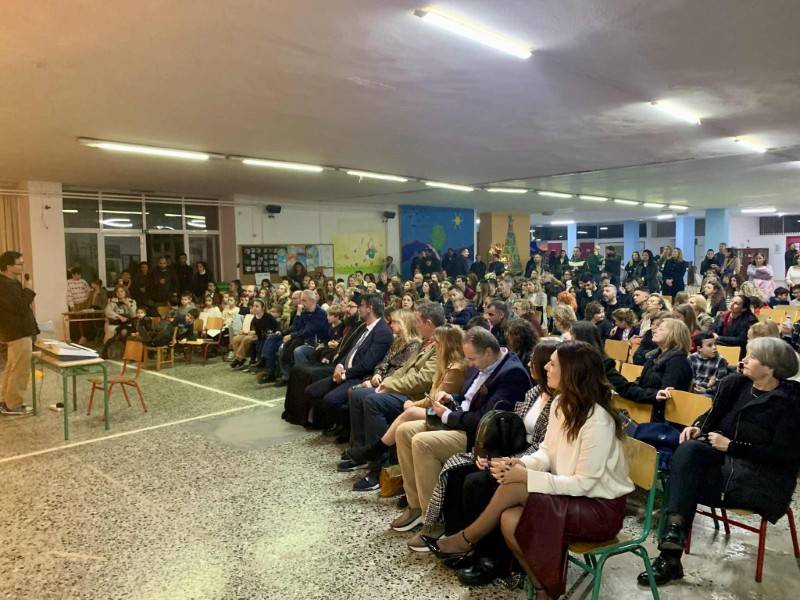 Εγκαινιάστηκε η ανανεωμένη βιβλιοθήκη στο 18ο Δημοτικό Καλαμάτας