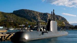 Εισαγγελέας: Σε δίκη 32 πρόσωπα για τις χρυσές μίζες των υποβρυχίων