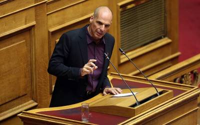 Γ. Βαρουφάκης: Ανοησίες τα περί τυπώματος δραχμών στη Μόσχα