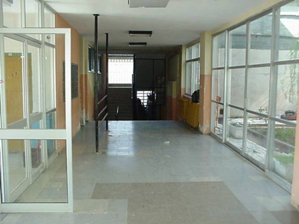 Διευθυντής μήνυσε τον Κουφαλάκο για παράνομη είσοδο σε σχολείο - Συμπαράσταση από την ΕΛΜΕ Αρκαδίας στον διωχθέντα