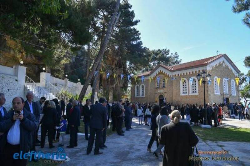 Την πολιούχο της γιορτάζει σήμερα η Κορώνη