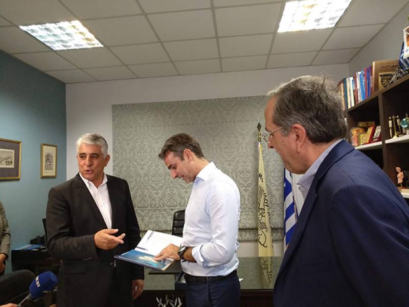 Πύλος: "Ψήφος εμπιστοσύνης" από Μητσοτάκη σε Καφαντάρη