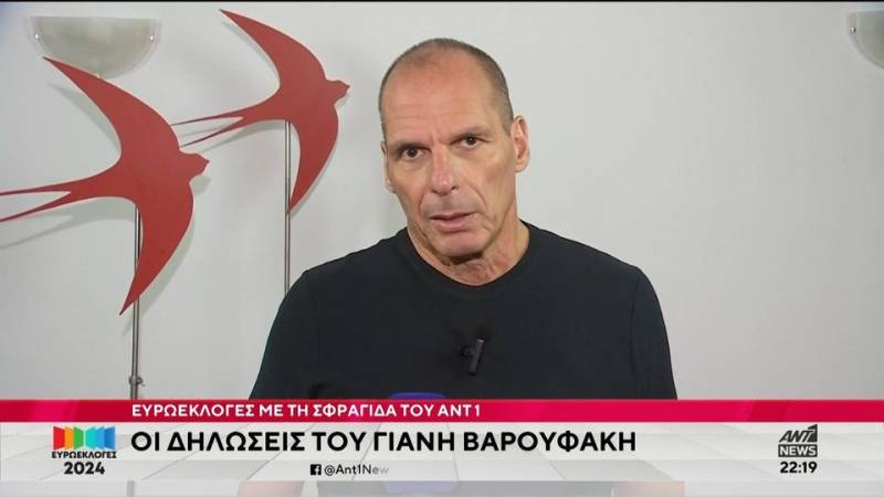 Βαρουφάκης: "Μέσα στο ζόφο διατηρήσαμε τις δυνάμεις μας" (βίντεο)