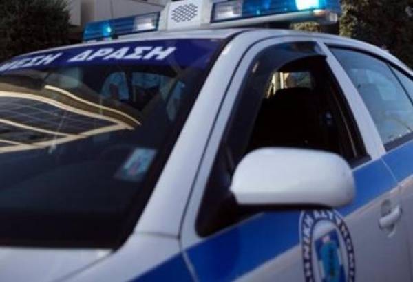 Χασίς στο ταμπλό του αυτοκινήτου στην Μηλέα Μάνης