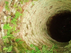 Το απύθμενο πηγάδι των μικρομεσαίων επιχειρήσεων