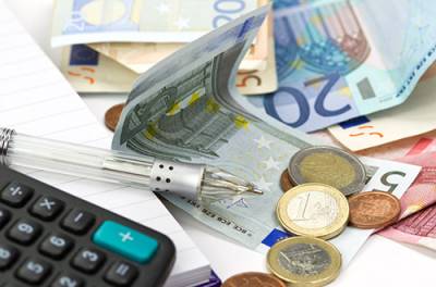 Καταγγελία Βγενή για λίστα οφειλετών