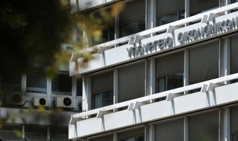 YΠΟΙΚ: Γενικόλογες και υποκοστολογημένες προτάσεις στο οικονομικό πρόγραμμα του ΣΥΡΙΖΑ