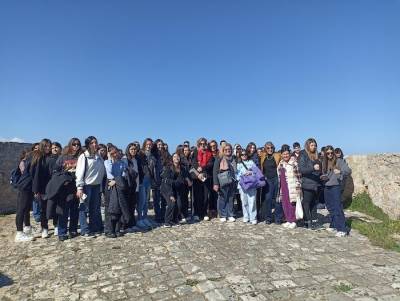 Μαθητές από τα Τρίκαλα περιηγήθηκαν στην Πύλο