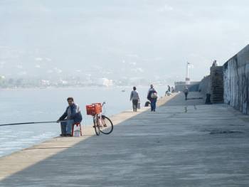 Νέος διαγωνισμός για φώτα στον λιμενοβραχίονα της Καλαμάτας