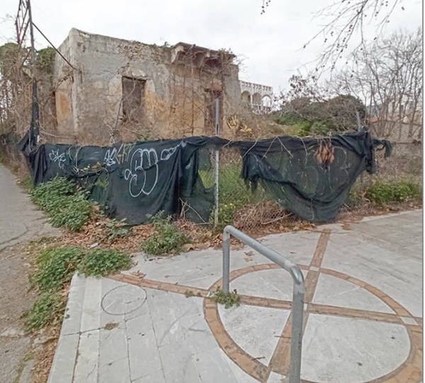 Παράδοξα και όμως ελληνικά