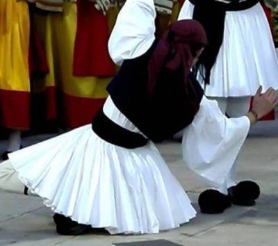 Φεστιβάλ παραδοσιακών χορών στην Καλαμάτα