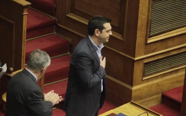 Με 162 «ναι» πήρε ψήφο εμπιστοσύνης η κυβέρνηση Τσίπρα