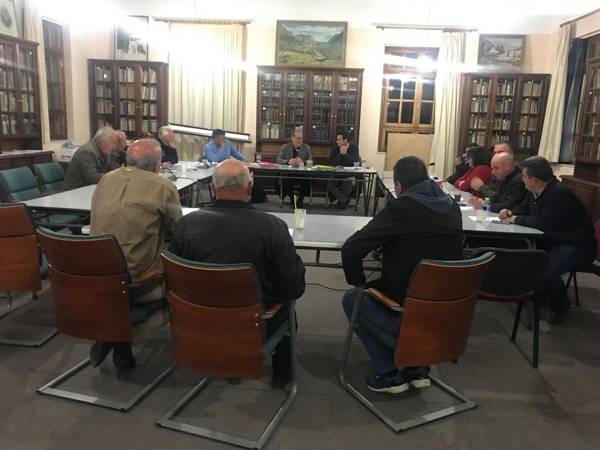 Σε Τυρό και Λεωνίδιο περιόδευσε ο Νίκας