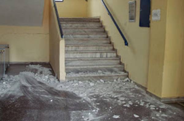 Μάκαρης κατά Νίκα για απορρίψεις έργων από την Περιφέρεια Πελοποννήσου