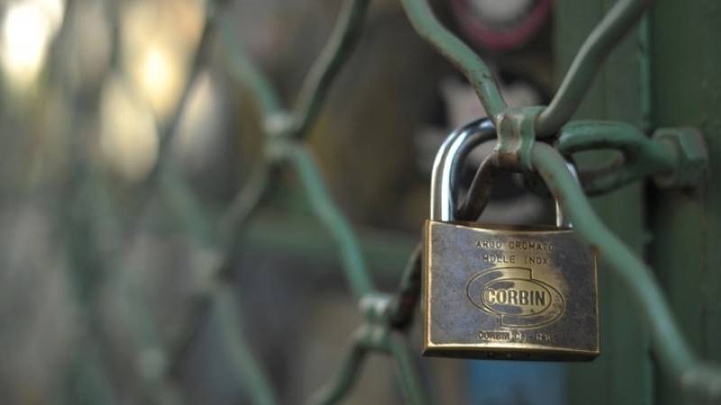 ΑΑΔΕ: Επιχείρηση POS στο Αιγαίο - Λουκέτα και πρόστιμα για φοροδιαφυγή σε 43 καταστήματα