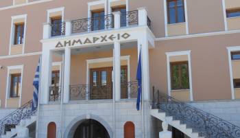 Μείζων μειοψηφία εναντίον δημάρχου στη Μεγαλόπολη