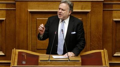 Γ. Κατρούγκαλος: Πρόταση πολιτικής αυτοκτονίας της ΝΔ και κίνηση εκκρεμούς του αρχηγού της