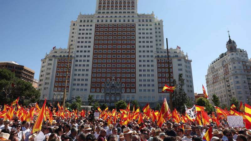 Στους δρόμους χιλιάδες Ισπανοί ζητούν πρόωρες εκλογές