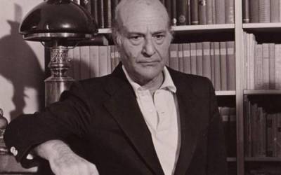 Οδυσσέας Ελύτης: "Η Ποίηση αρχίζει από εκεί που τη τελευταία λέξη δεν την έχει ο θάνατος"