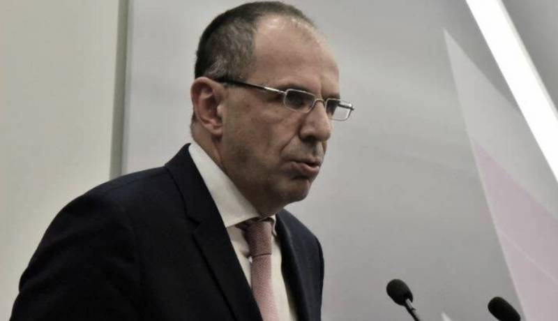 Γεραπετρίτης: Δεν υπάρχει «και πέντε», αυτή τη στιγμή το σύστημά μας αντέχει