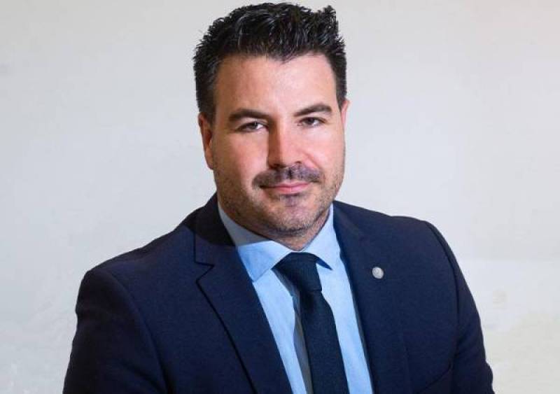 Εκτός Δημοτικού Συμβουλίου Καλαμάτας ο Παναγιώτης Χειλάς: Δεν προσήλθε να ορκιστεί και εξέπεσε του αξιώματος