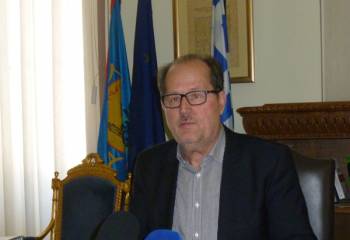 Ανησυχεί για στρατόπεδο, ΤΕΙ και Φεστιβάλ ο Νίκας