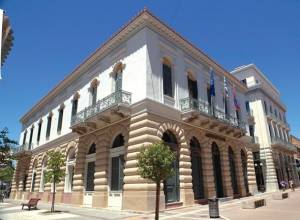 Ζεσταίνεται το εκλογικό κλίμα στην Καλαμάτα