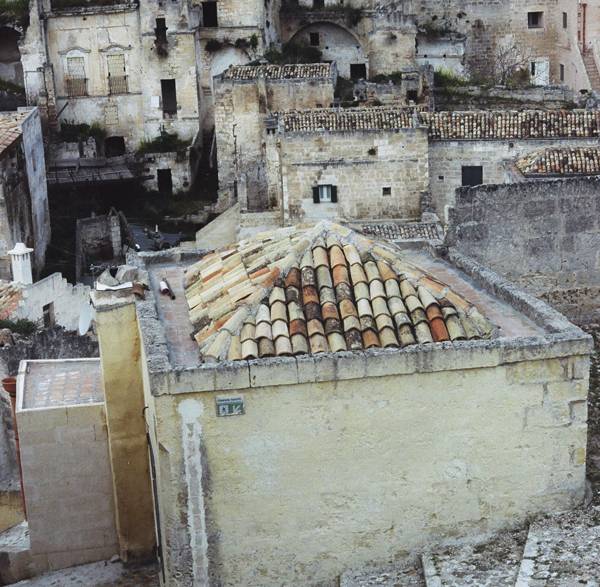 Εκθεση φωτογραφίας “Matera - η γη των βράχων” της Τζένης Λυκουρέζου