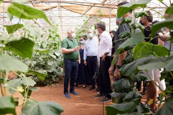 Τα μηνύματα της επίσκεψης Μητσοτάκη