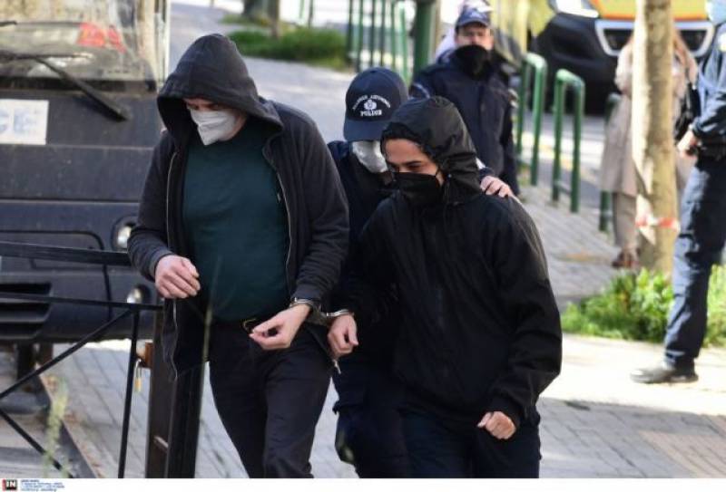 Αποφυλακίζεται η μητέρα της 12χρονης από τον Κολωνό (βίντεο)