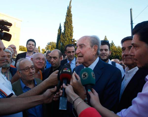 Μητσοτάκης: "Όταν η πατρίδα είναι σε κίνδυνο κανείς δεν επιτρέπεται να εφησυχάζει"